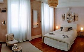 Couette Et Tartine